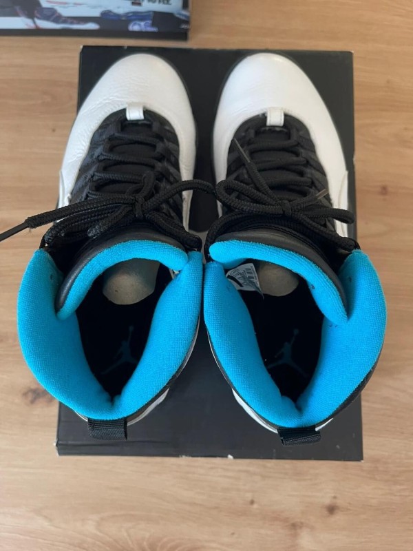 Jordan 10 X Retro Powder Blue taille 42 comme neuve 2