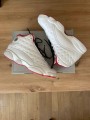 Jordan 13 XIII Retro History of flight taille 42 comme neuve