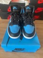 Jordan 1 Retro University Blue taille 42 neuve