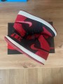 Jordan 1 Retro flyknit bred taille 42 comme neuve