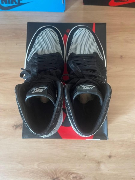 Jordan 1 retro flyknit shadow grey taille 42 comme neuve