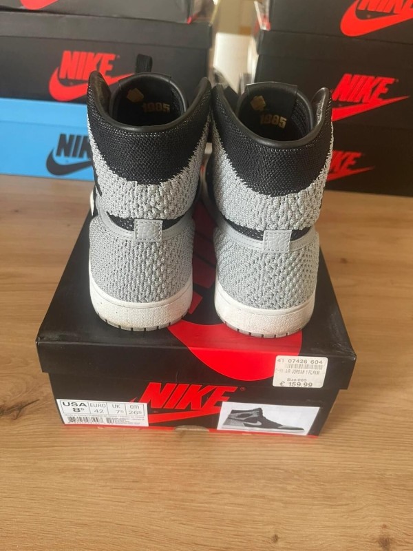 Jordan 1 retro flyknit shadow grey taille 42 comme neuve 2