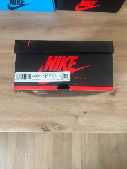Jordan 1 retro university blue taille 42 comme neuve