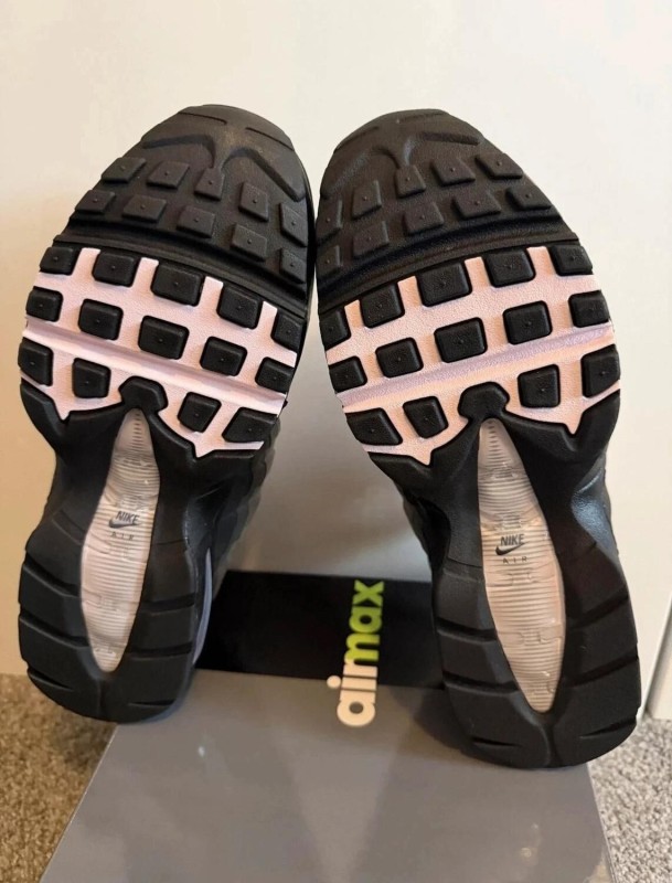 Nike air max 95 OG Big Bubble Pink Foam / Taille 42 / New 2