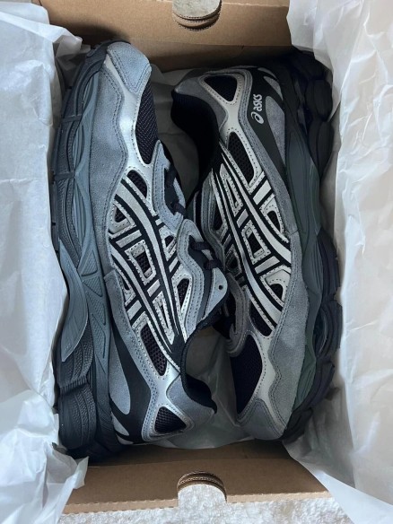 Asics gel NYC black pure silver - neuf - 45
