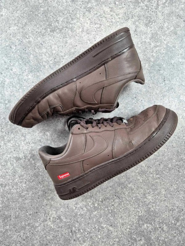 Nike Air Force One Supreme Brown taille 44,5