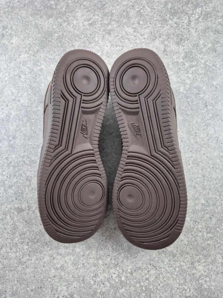 Nike Air Force One Supreme Brown taille 44,5