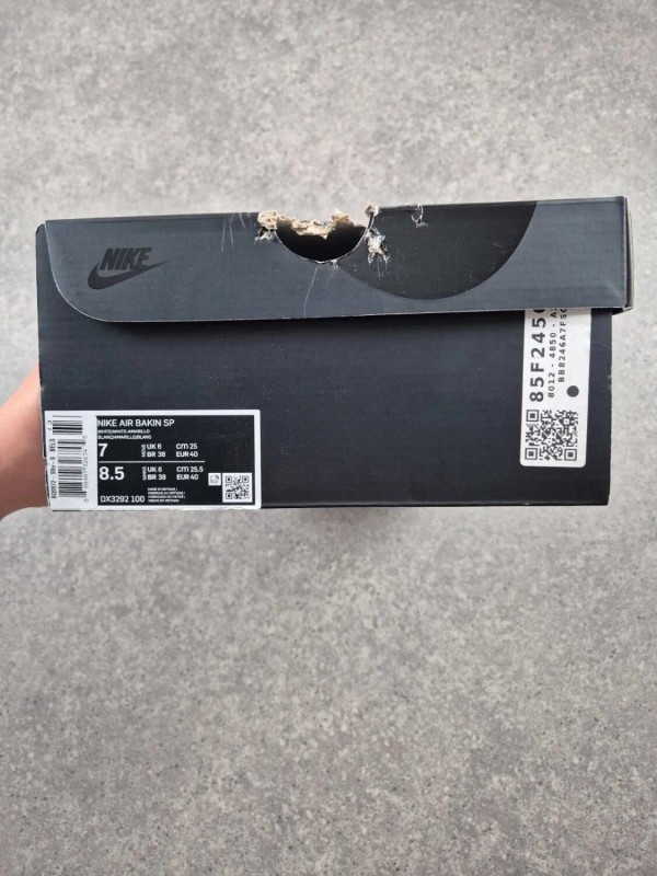 Nike air bakin sp supreme taille 40 2