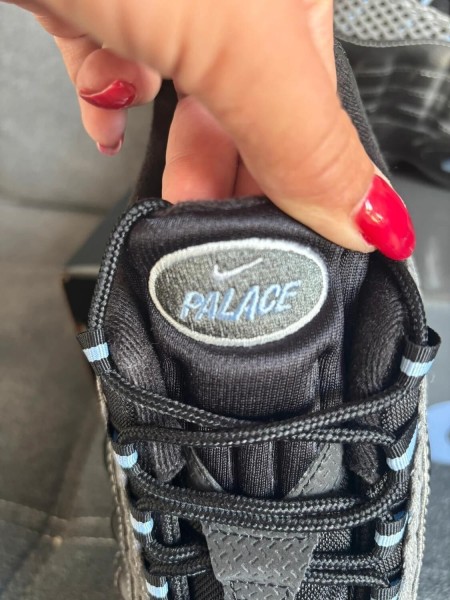 Nike air max 95 x Palace - black/Metallic silver 44
