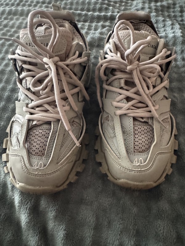 Balenciaga track 2
