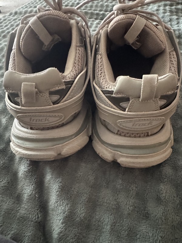 Balenciaga track 2