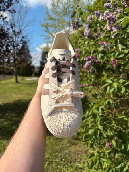 Adidas superstar latte x molly-mae - taille 40