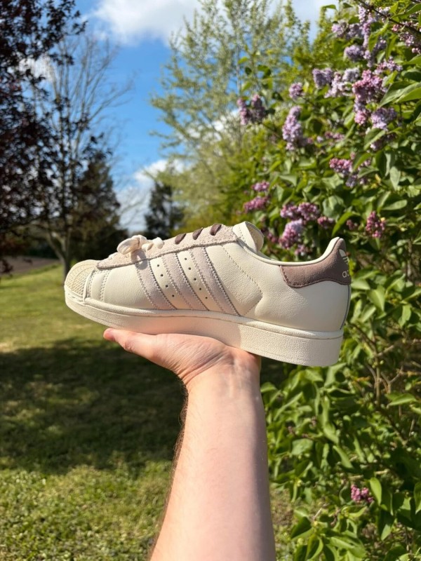 Adidas superstar latte x molly-mae - taille 40 2