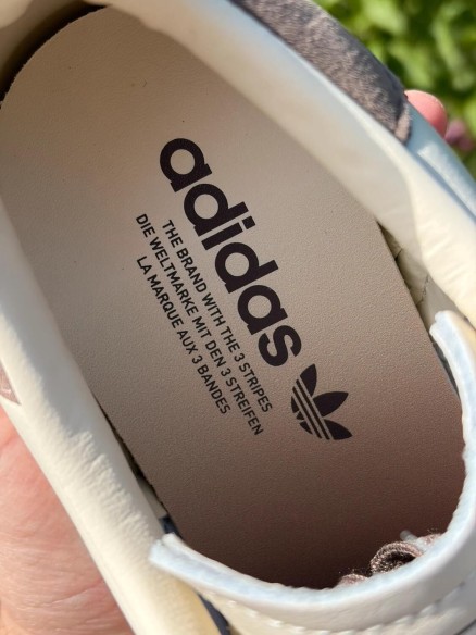 Adidas superstar latte x molly-mae - taille 40