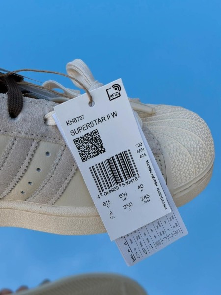 Adidas superstar latte x molly-mae - taille 40