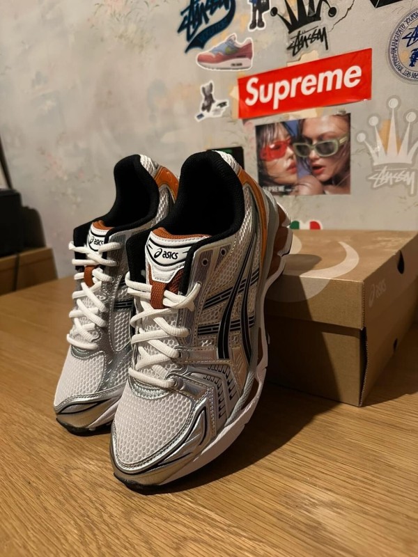 Asics gel kayano 14 orange 2