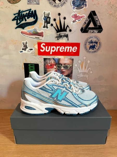 New Balance 740 blue agate