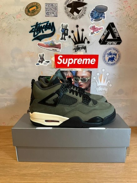 Jordan 4 Undefeated green / vert