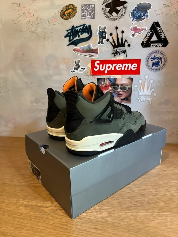 Jordan 4 Undefeated green / vert 2