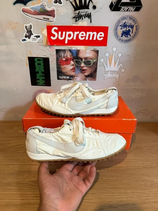 Nike Moon shoe Jacquemus soft pearl