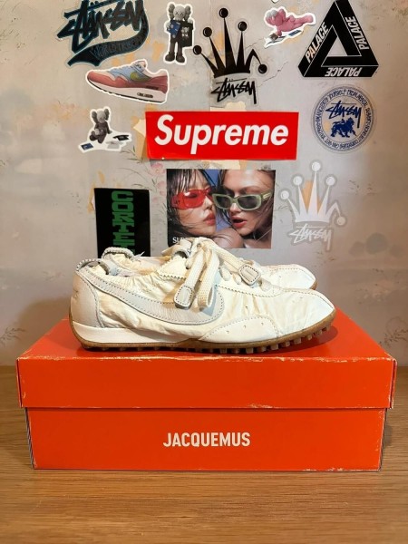 Nike Moon shoe Jacquemus soft pearl