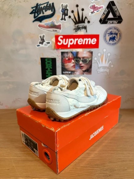 Nike Moon shoe Jacquemus soft pearl