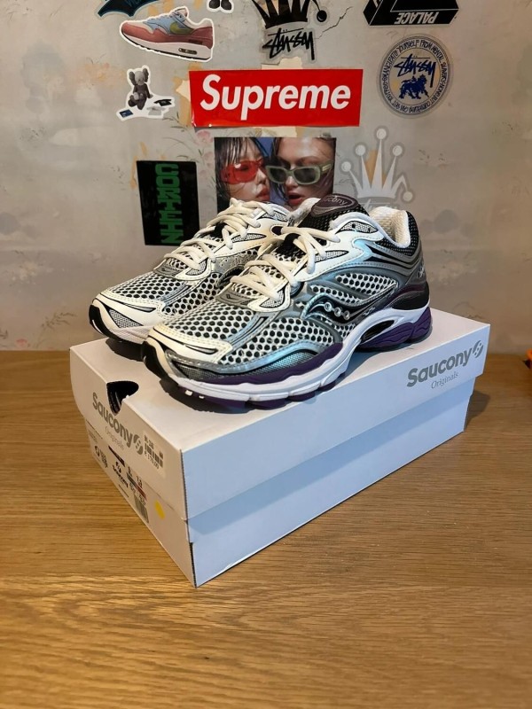 Saucony Progrid Omni 9 Purple / violet 2