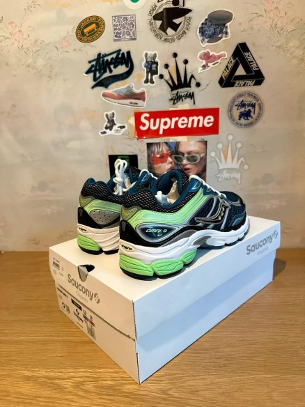Saucony Progrid omni 9 blue lime