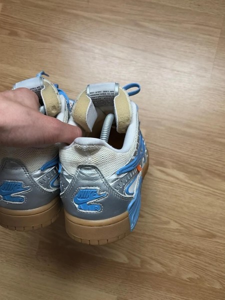 Nike dunk rubber off white