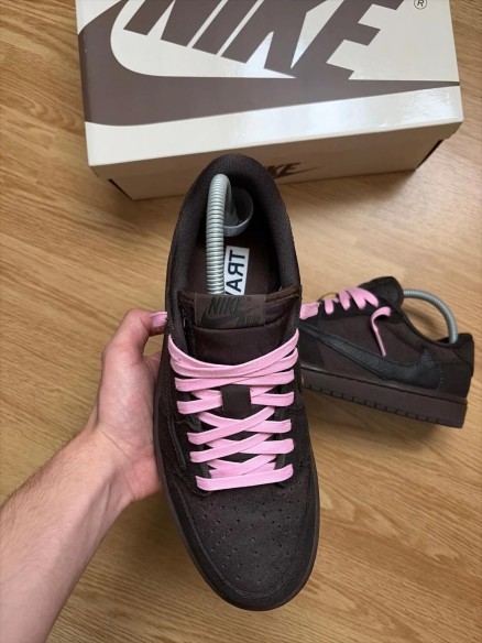 Nike Travis Velvet Brown