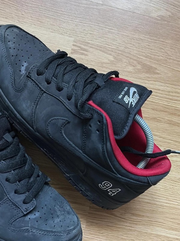 Nike dunk sb 94 supreme 2