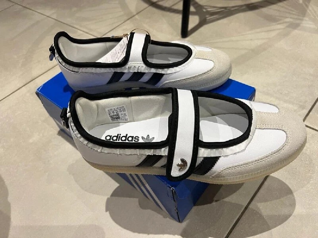 adidas samba jane ruffle pack noir et blanc - neuf - 40,5