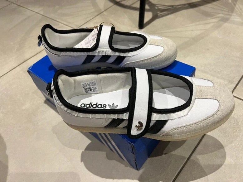 adidas samba jane ruffle pack noir et blanc - neuf - 40,5
