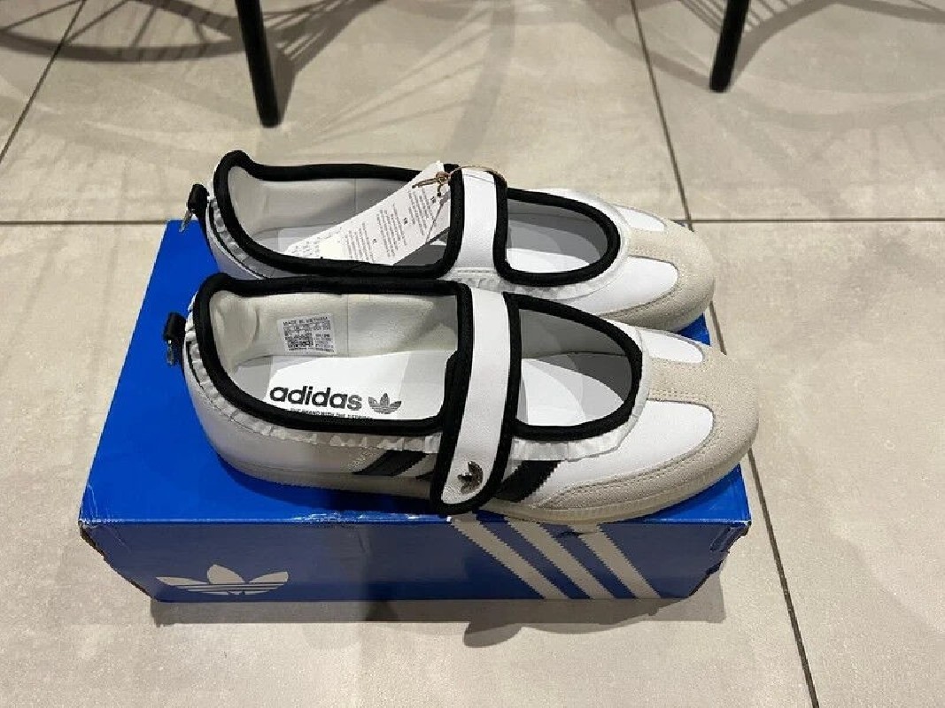 adidas samba jane ruffle pack noir et blanc - neuf - 40,5 2
