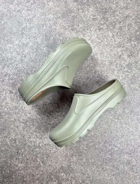 Mules Aime Leon Dore Garden Clog Grey taille 42 - 42,5