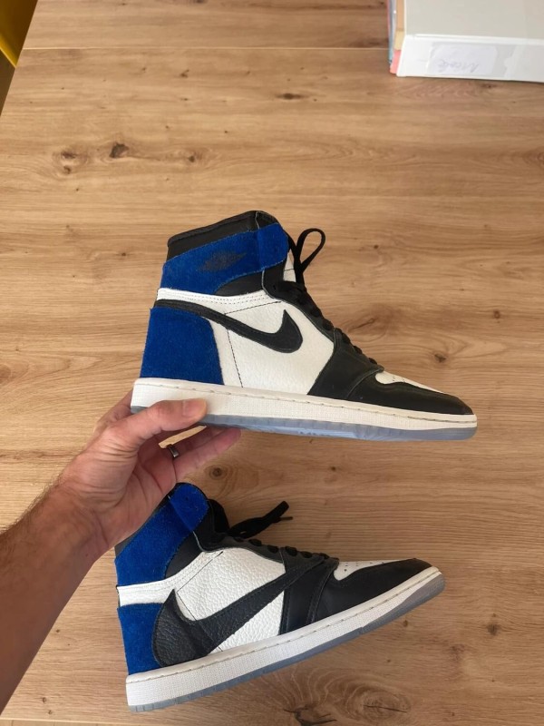 Nike Air Jordan 1 Travis Scott x Fragment reverse bespoke taille EU 42 neuve