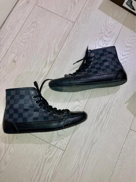 Basket Louis Vuitton Damier Leather High Graphite Black taille EU 41,5