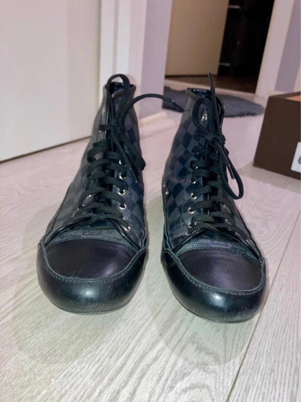 Basket Louis Vuitton Damier Leather High Graphite Black taille EU 41,5 2