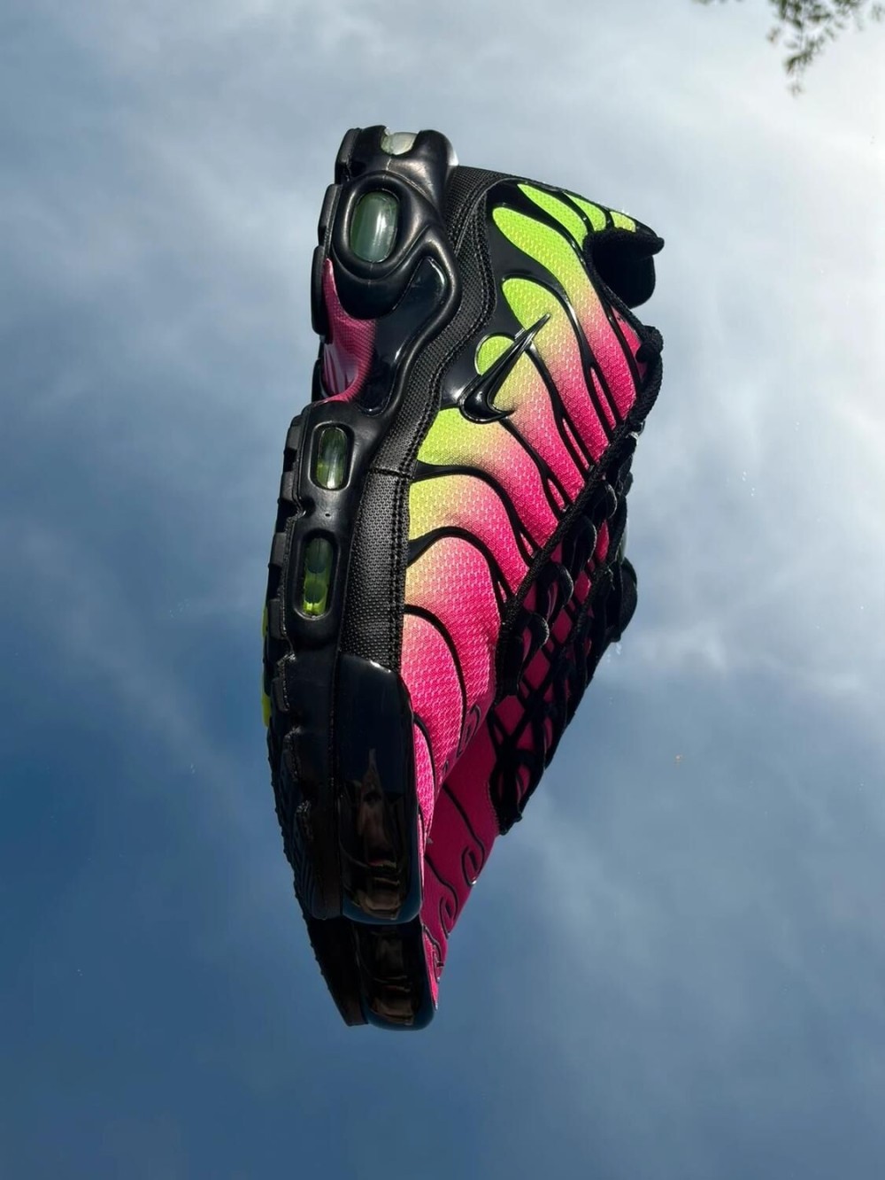 Nike Air Max Plus Hyper Pink Volt - EU 44