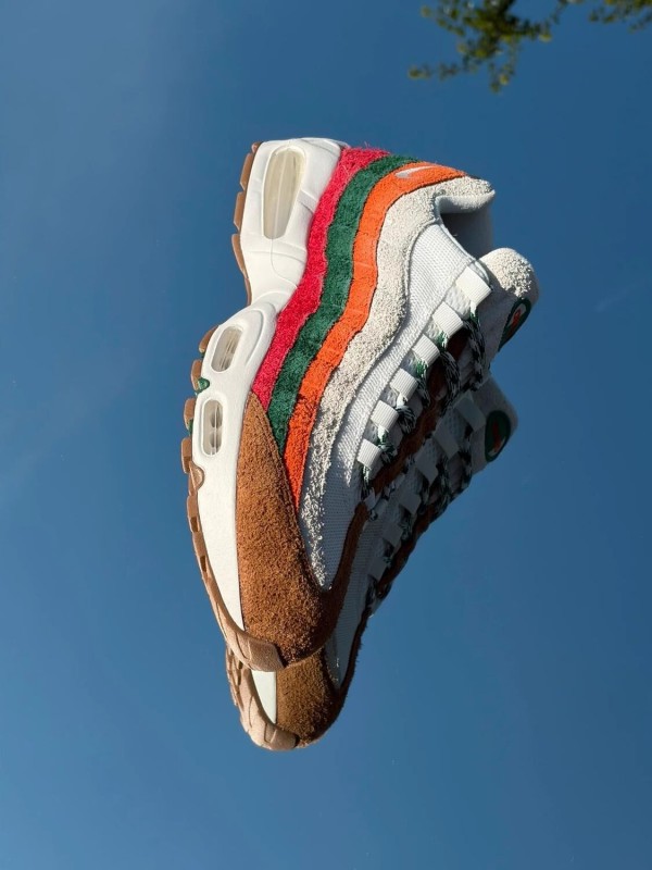 Nike Air Max 95 7-Eleven - EU 44 2