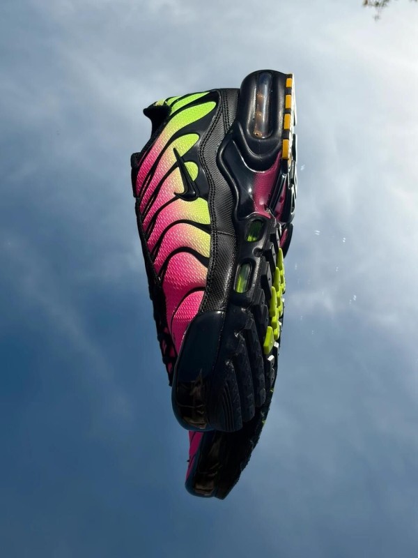 Nike Air Max Plus Hyper Pink Volt - EU 44 2