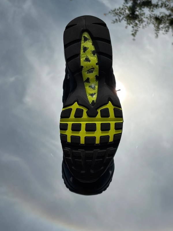 Nike Air Max 95 Houseflies - EU 40,5 2