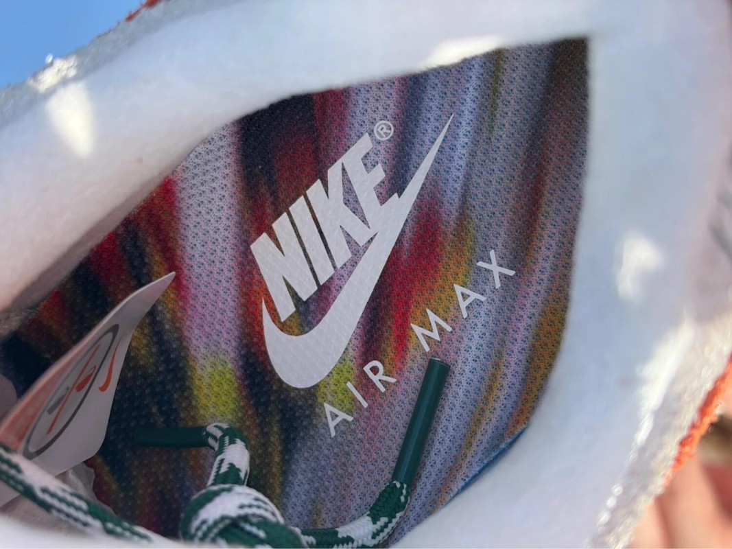 Nike Air Max 95 7-Eleven - EU 44 2