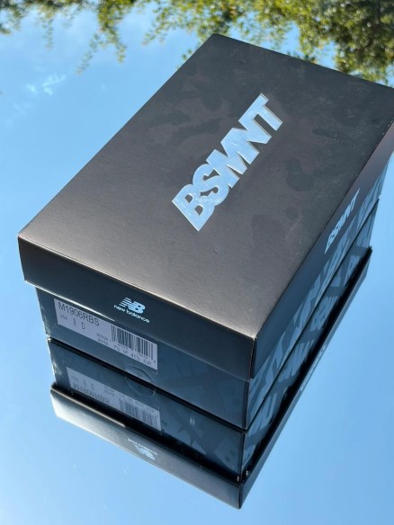 New Balance 1906R Night Chrome X The Basement - EU 41,5