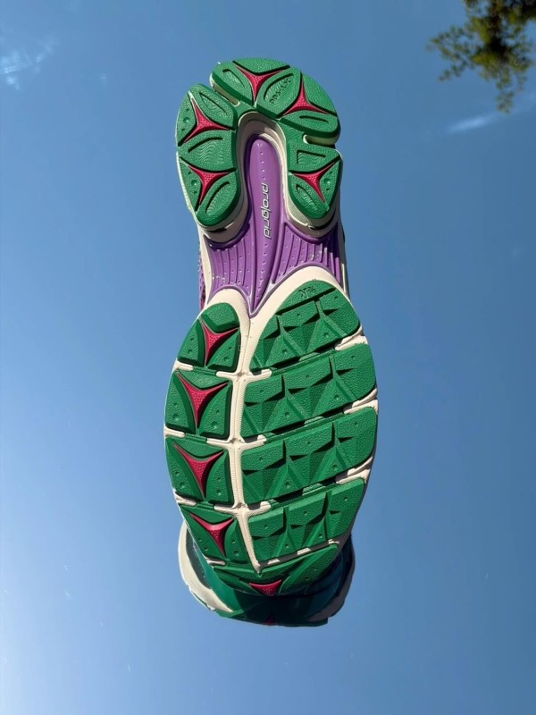 Saucony ProGrid Triumph 4 Fern X Jae Tips - EU 41 2