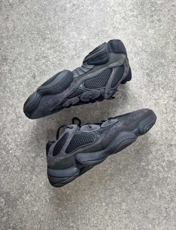 adidas Yeezy 500 Utility black taille 42,5