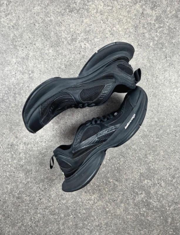 Balenciaga Circuit Black taille 41
