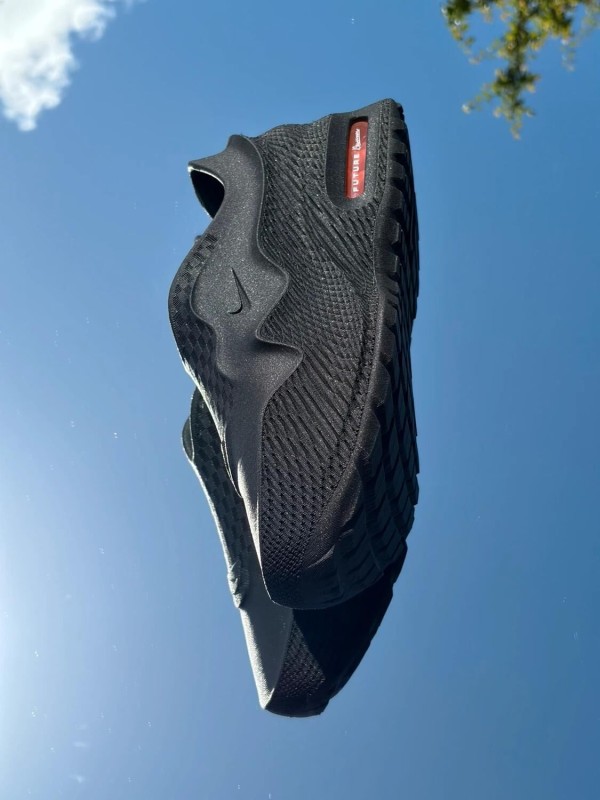 Nike Air Max 1000.2 Black Hyper Crimson - EU 45 2