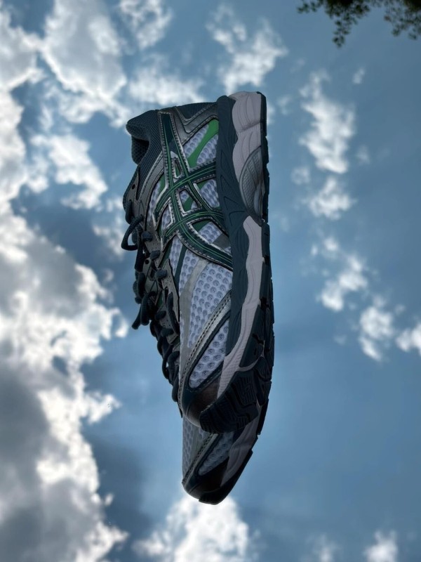 Asics Gel-Cumulus 16 White Ironclad - EU 41,5 2