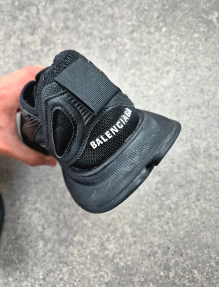 Balenciaga Circuit Black taille 41
